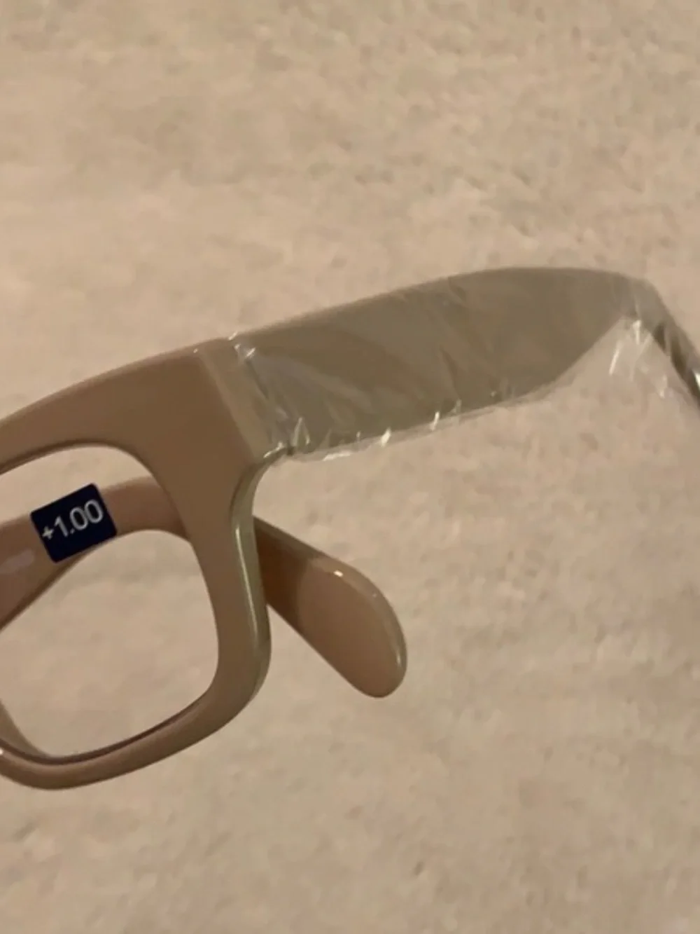 NEW Peepers Taupe Scandi Light Filtering Glasses‎ +1.00